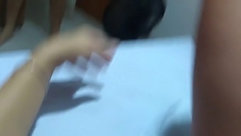 पेशाब करना